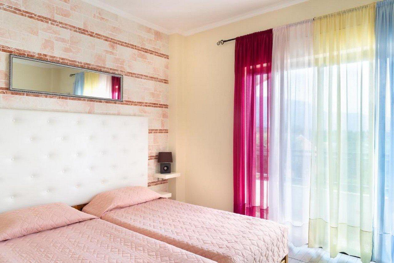 Victoria Hill Dassia (Corfu)