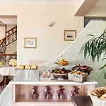 Victoria Hill Hotel