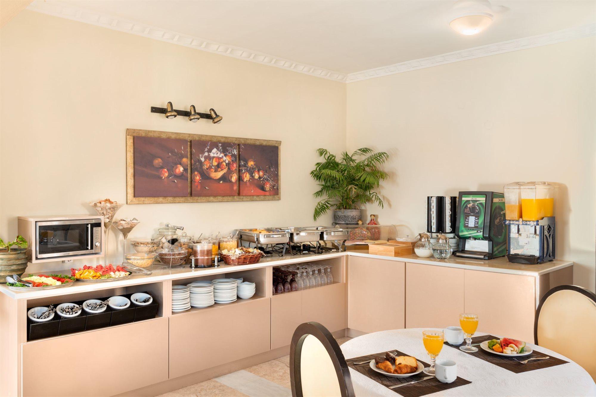 Victoria Hill 3* Dassia (Corfu)